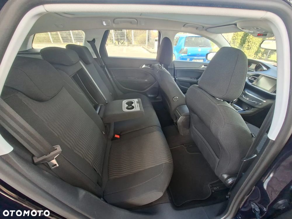 Peugeot 308 1.6 BlueHDi Active S&S - 23