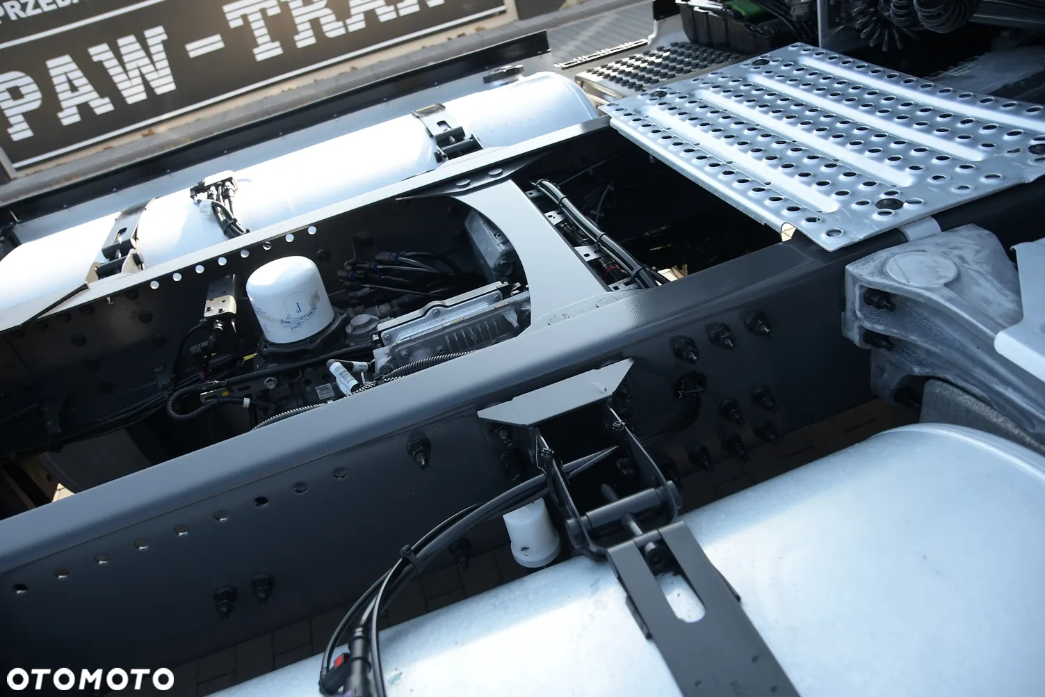 Volvo FH 500///* 2018////* GLOBETROTTER///* XXL///* ZABUDOWY MIEDZYOSIOWE///* STANDARD///* STAN BARDZO DOBRY - 15