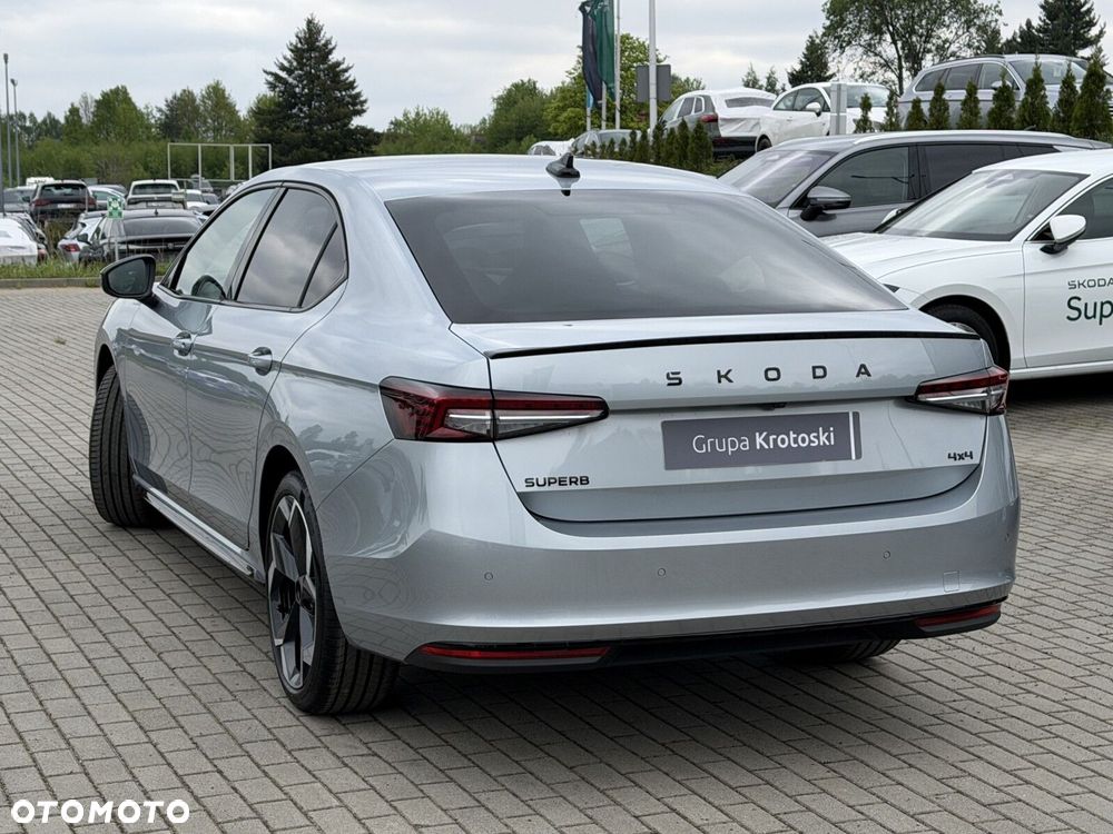 Skoda Superb 2.0 TDI SCR 4x4 Sportline DSG - 7