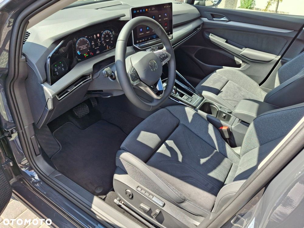 Volkswagen Golf - 13