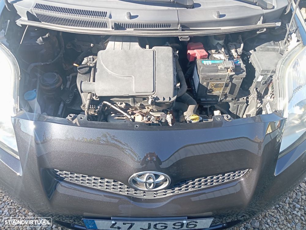 Toyota Yaris 1.0 VVT-i AC - 17