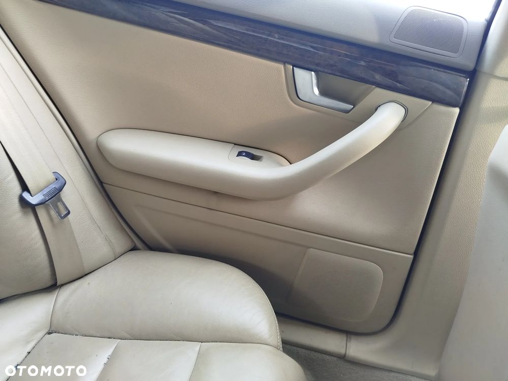 Audi A4 B7 komplet foteli grzane - 11