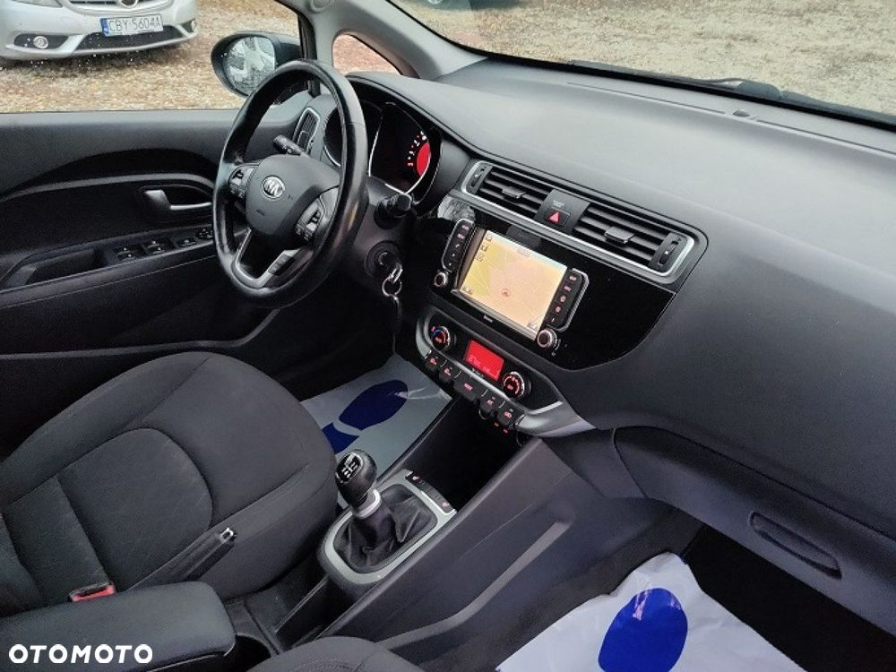 Kia Rio - 13