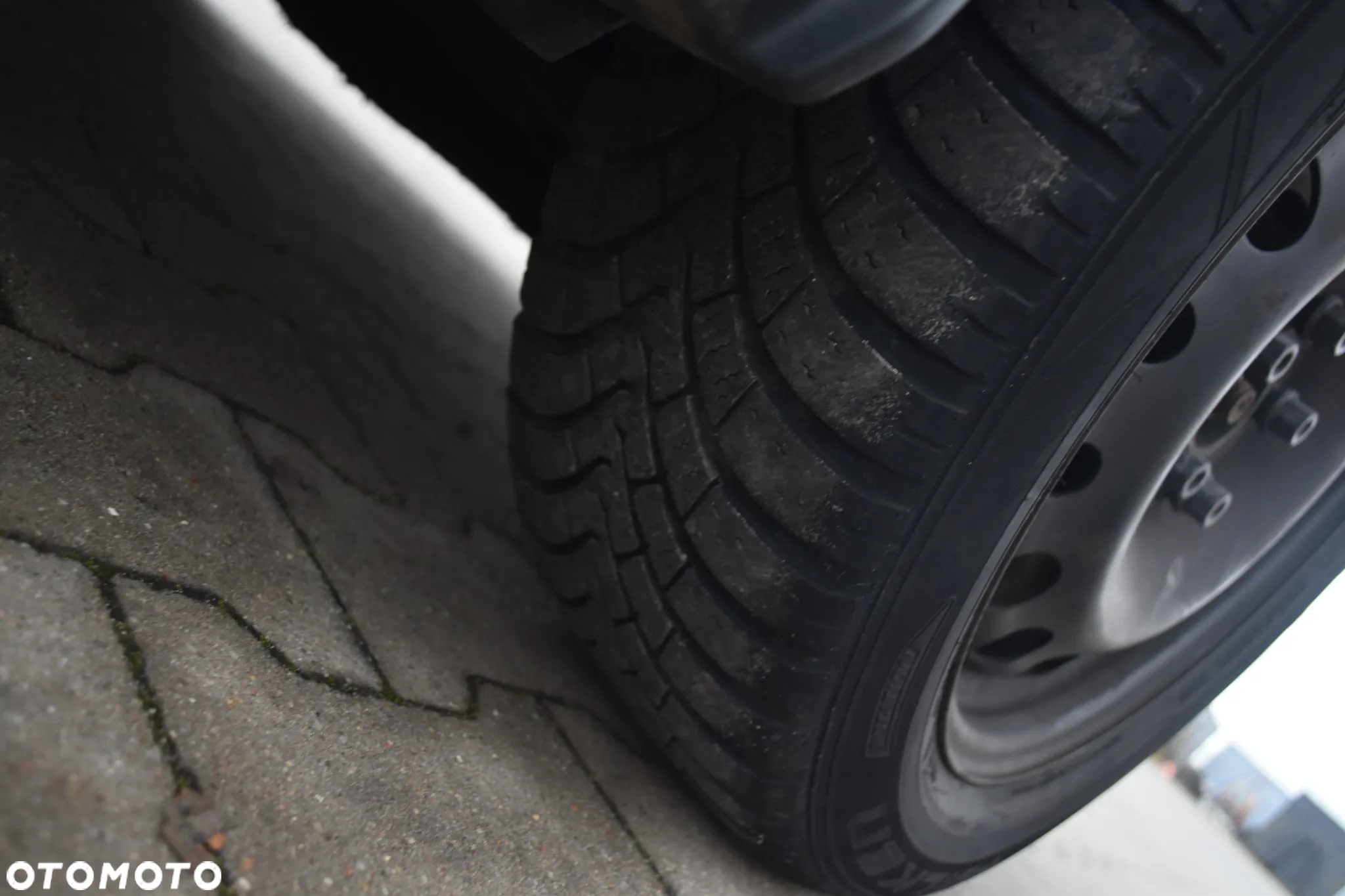 Ford Transit - 12
