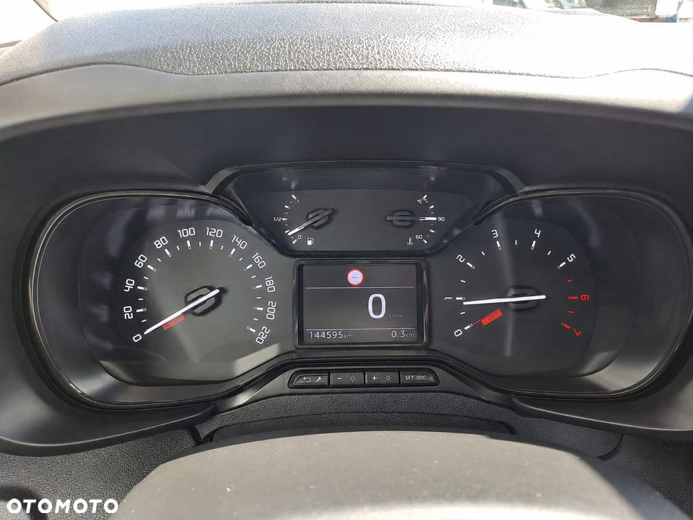Toyota Proace City Verso 1.5 D-4D Business - 13