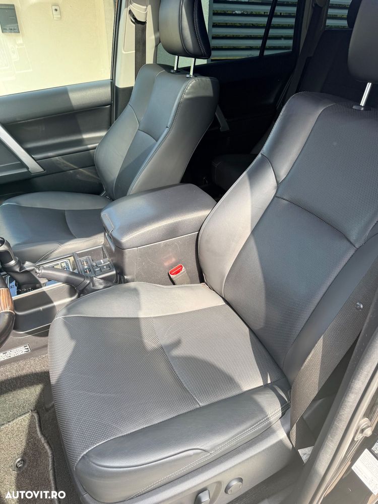 Toyota Land Cruiser 2.8l D-4D 204 CP A/T 7 locuri Luxury AVS - 9