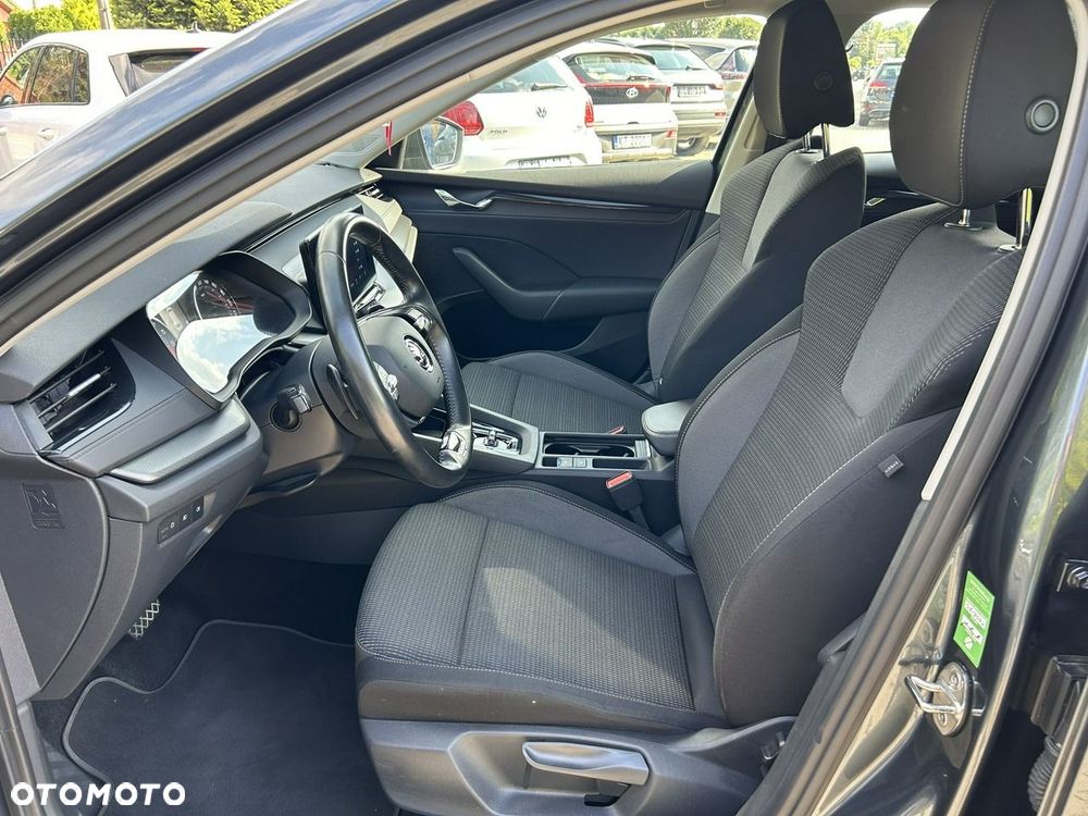 Skoda Octavia 2.0 TDI DSG Ambition - 16