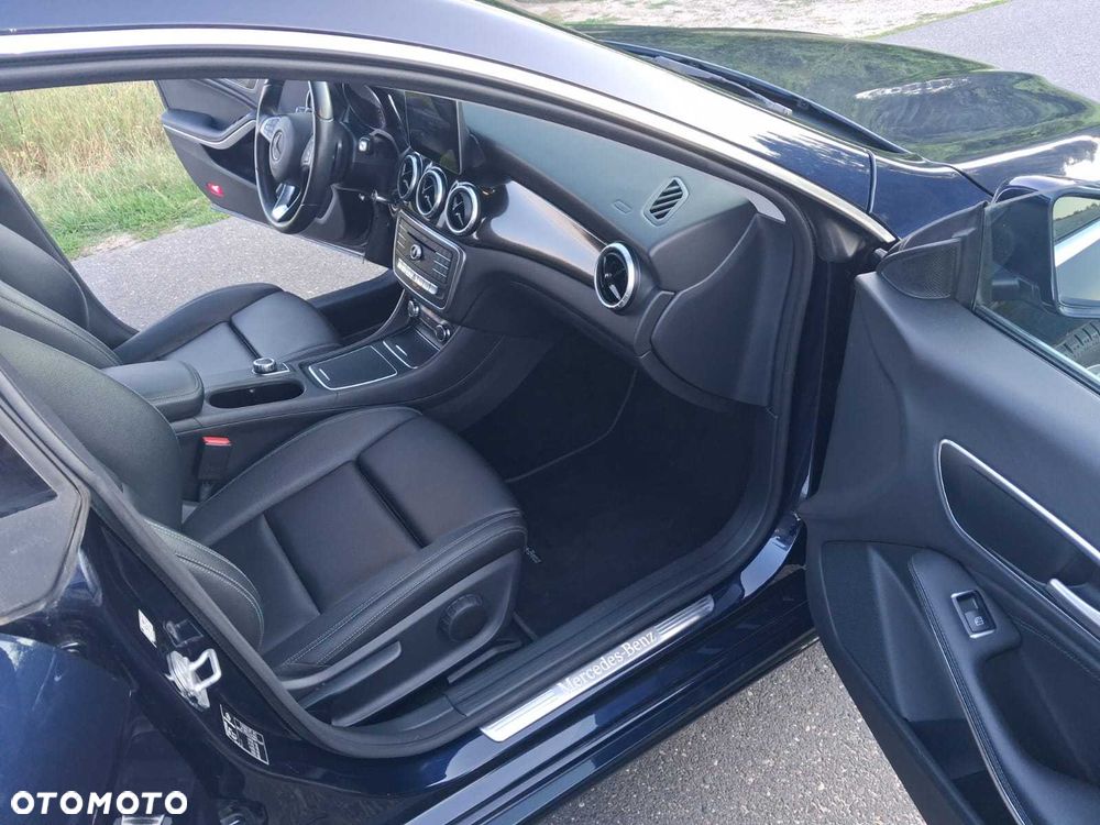 Mercedes-Benz CLA - 7