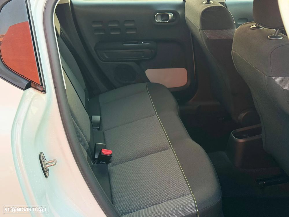 Citroën C3 1.2 PureTech Shine - 10