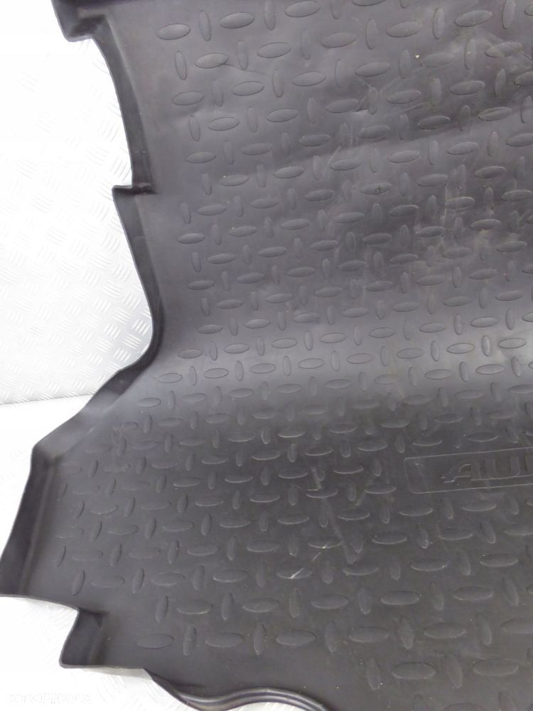 podłoga mata dywan bagażnika TOYOTA AURIS II KOMBI - 7