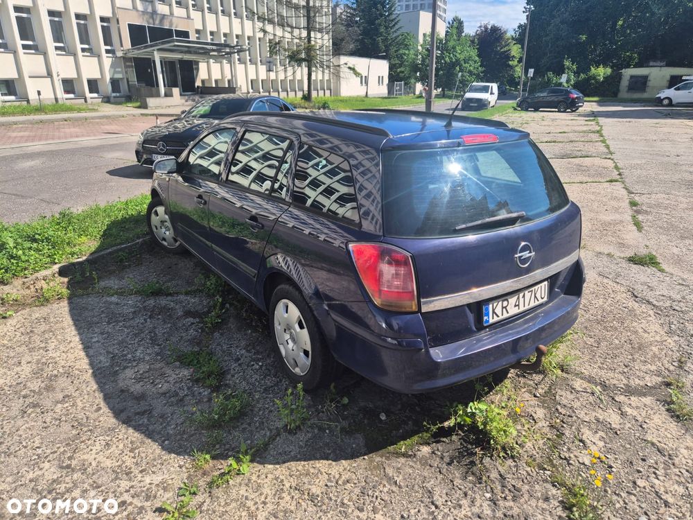 Opel Astra - 4