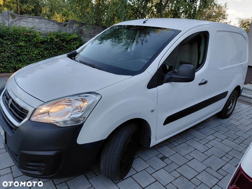 Peugeot Partner 1,6 HDI - 3 osoby - 4
