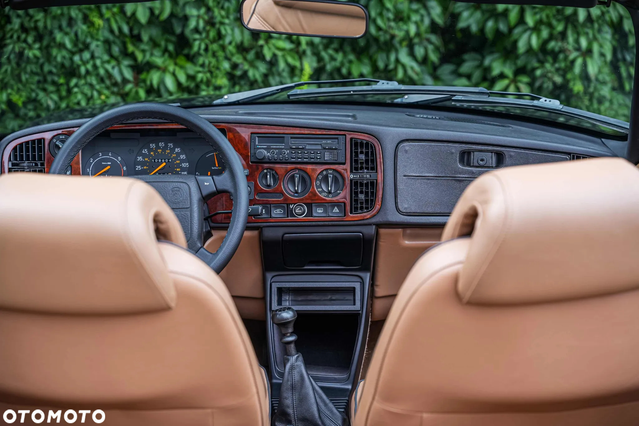 Saab 900 - 36