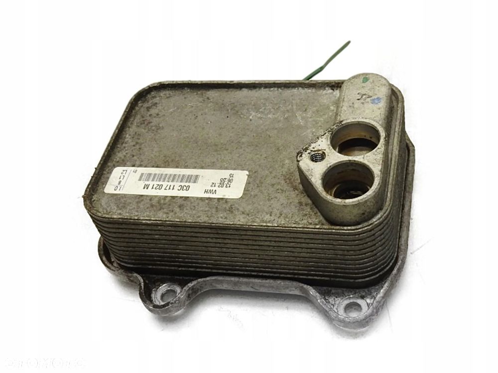 CHŁODNICZKA CHŁODNICA OLEJU VW TOURAN 1T3 LIFT 1.4 TSI 03C117021M - 1