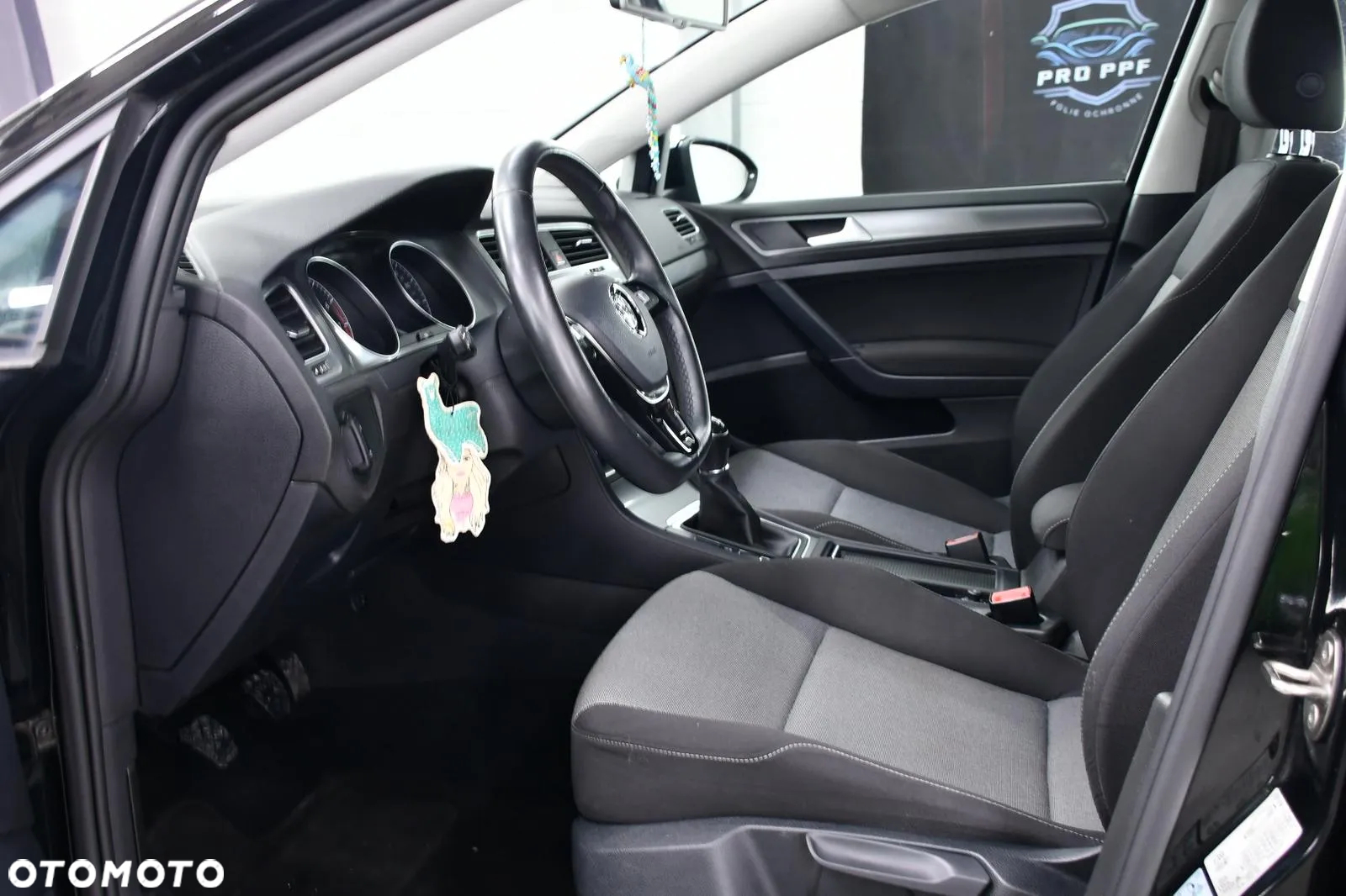 Volkswagen Golf - 7