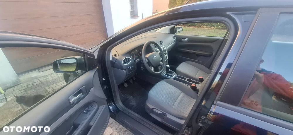 Ford Focus 1.8 Fun - 7