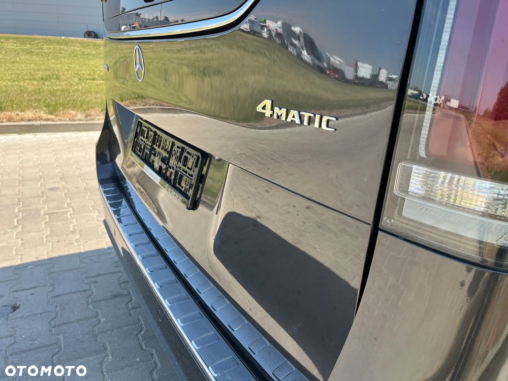 Mercedes-Benz Klasa V 300 d 4-Matic 9G-Tronic Exclusive (d³ugi) - 25