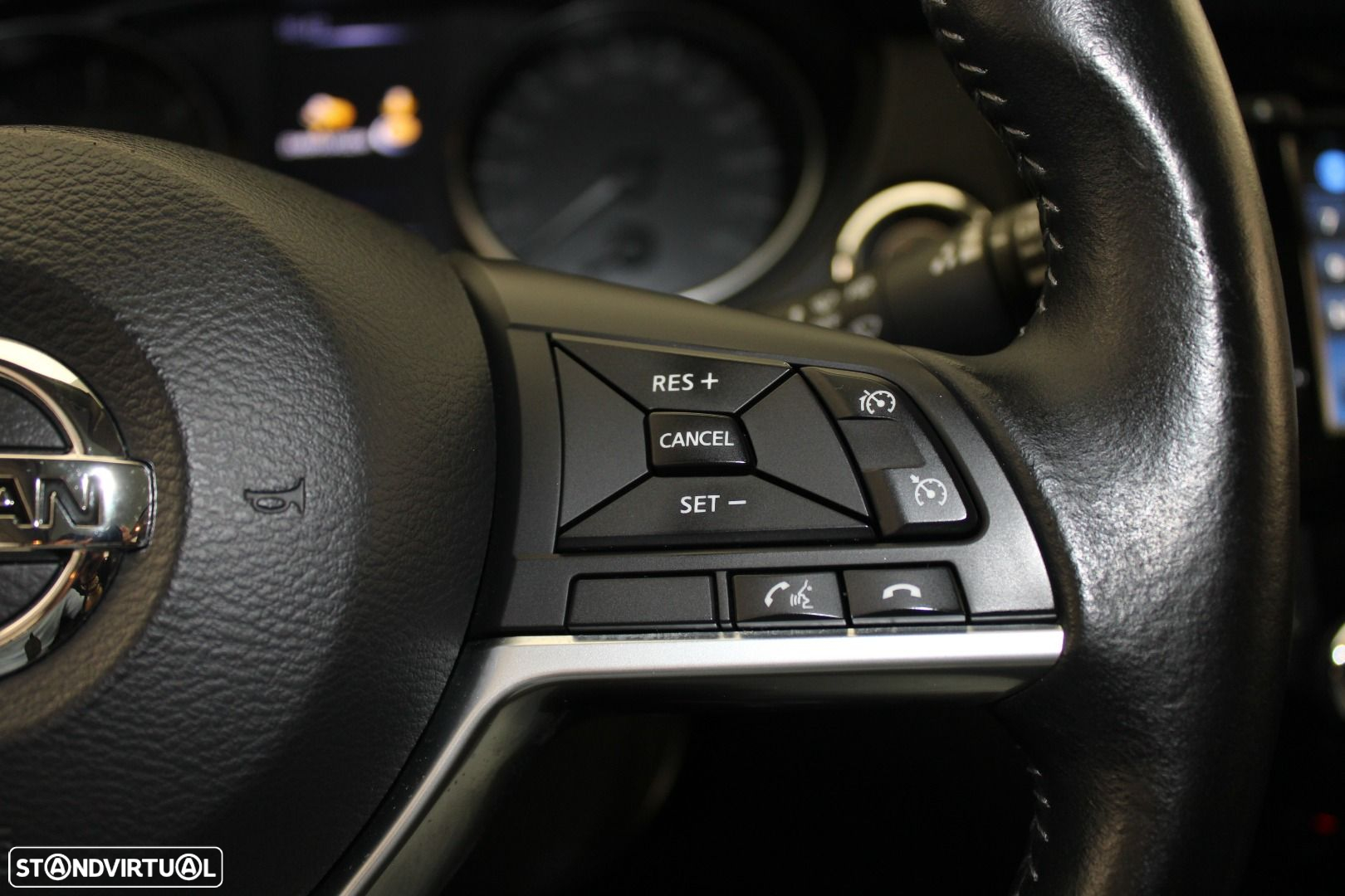 Nissan Qashqai 1.5 dCi N-Connecta - 7