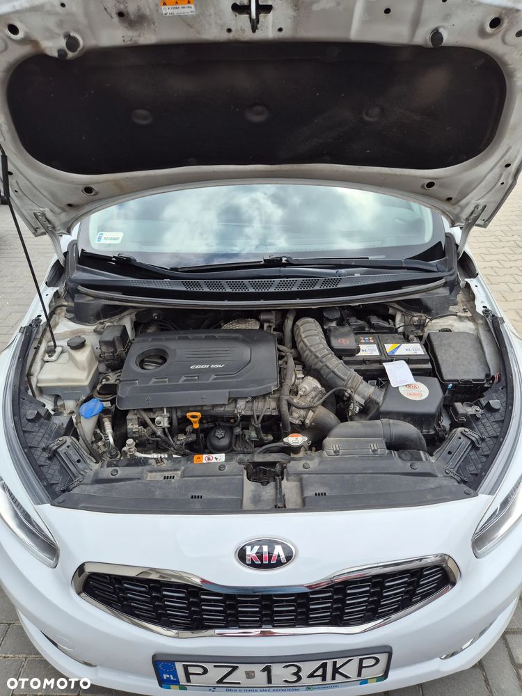 Kia Ceed 1.6 CRDi L Business Line - 16