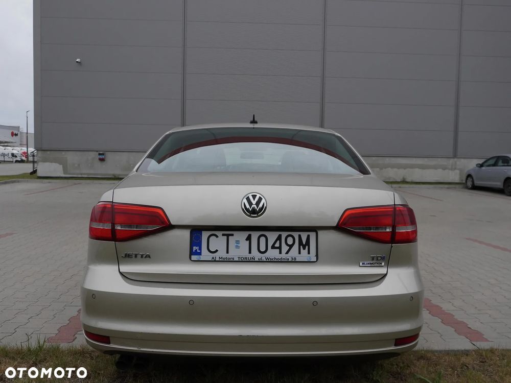 Volkswagen Jetta 2.0 TDI DPF BMT Comfortline - 5