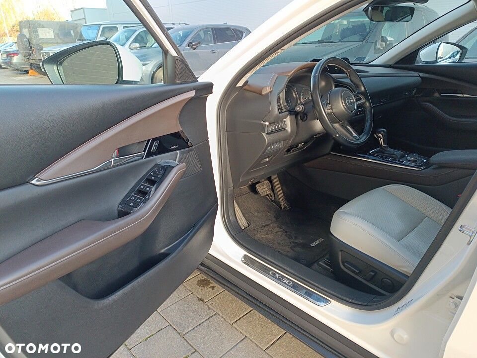 Mazda CX-30 ver-2-0-mhev-enso-2wd - 4