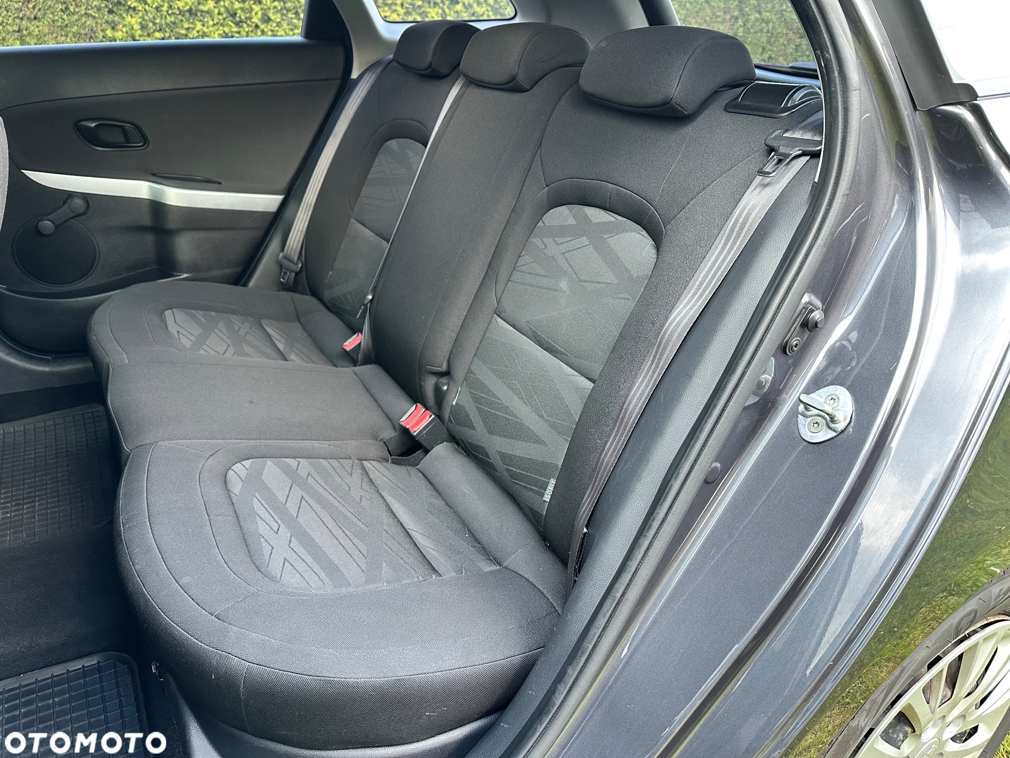 Kia Ceed Cee'd 1.6 CRDi S - 32