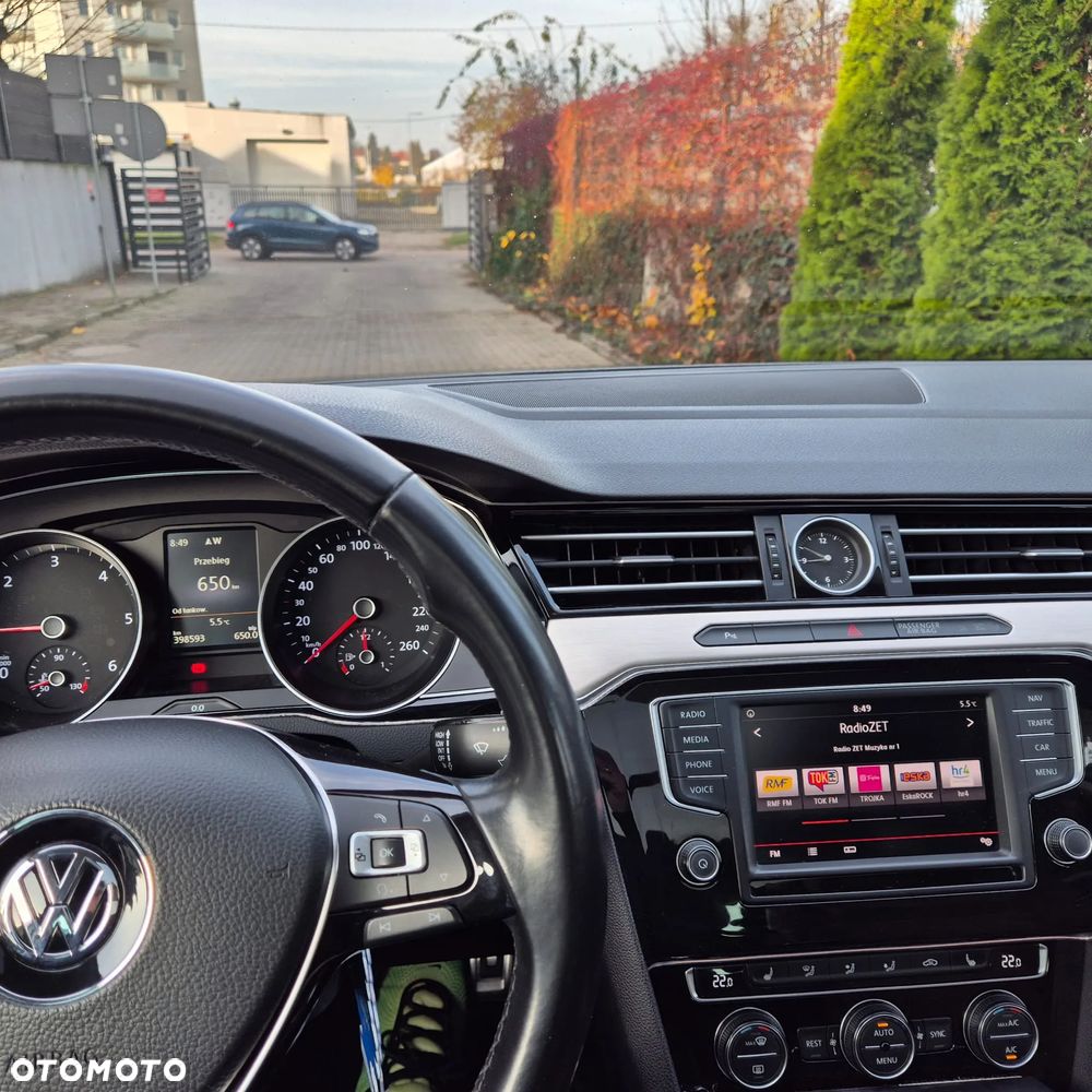 Volkswagen Passat 2.0 TDI BMT Highline - 9