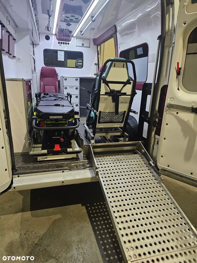 Fiat Ducato Ambulans/Karetka - 19