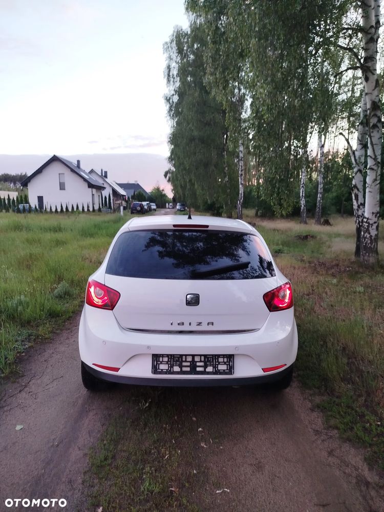 Seat Ibiza 1.4 16V Sport - 4