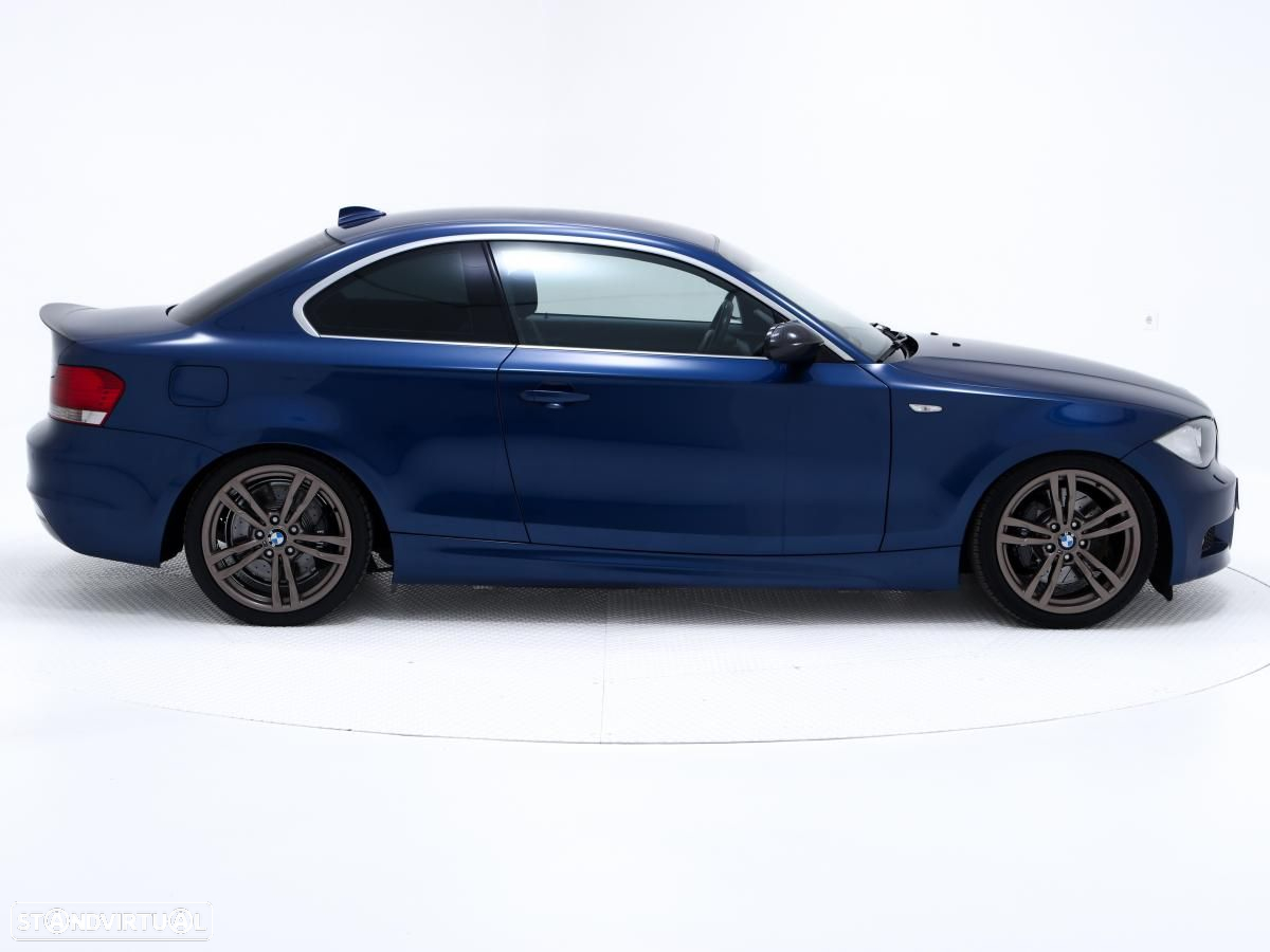 BMW 123 d Cabrio Limited Edition Lifestyle c/ M Sport Pack - 3
