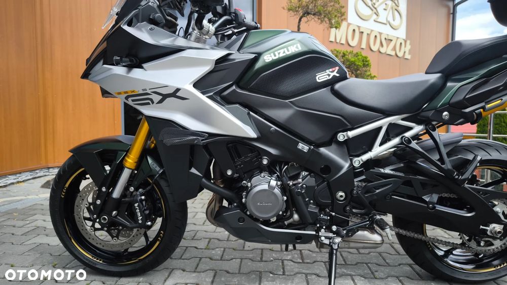 Suzuki GSX 1000 - 16