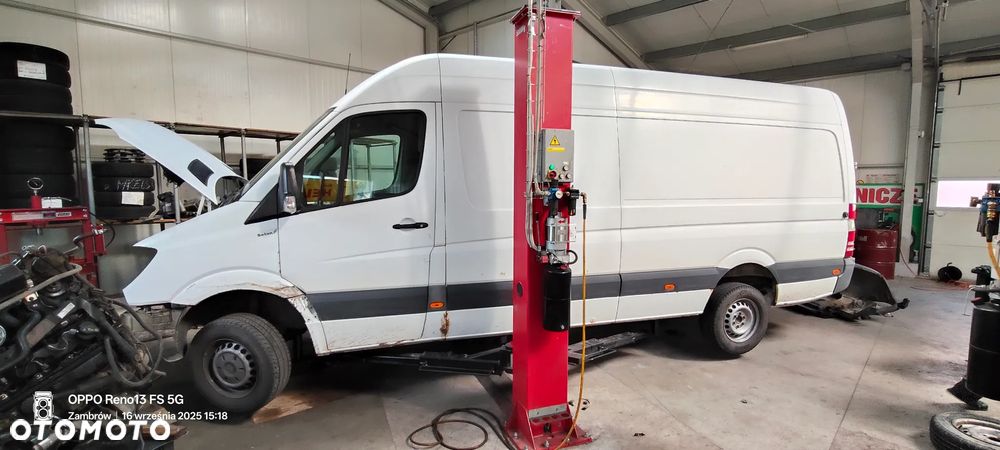 Mercedes-Benz Sprinter 516 CDI 906.255 - 1