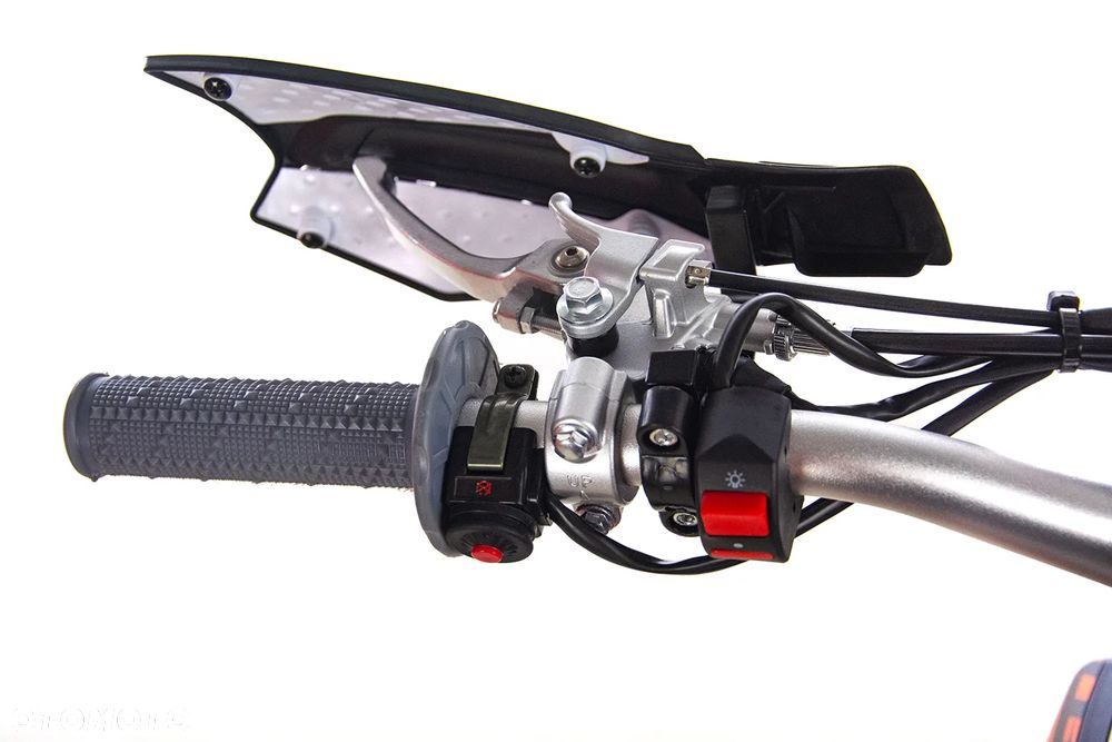 ASIX XB-88 300cc - 7