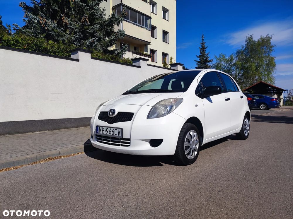 Toyota Yaris 1.0 Luna Start - 9