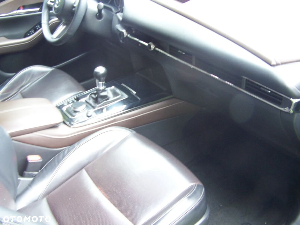 Mazda CX-30 SKYACTIV-X 2.0 M-Hybrid - 21