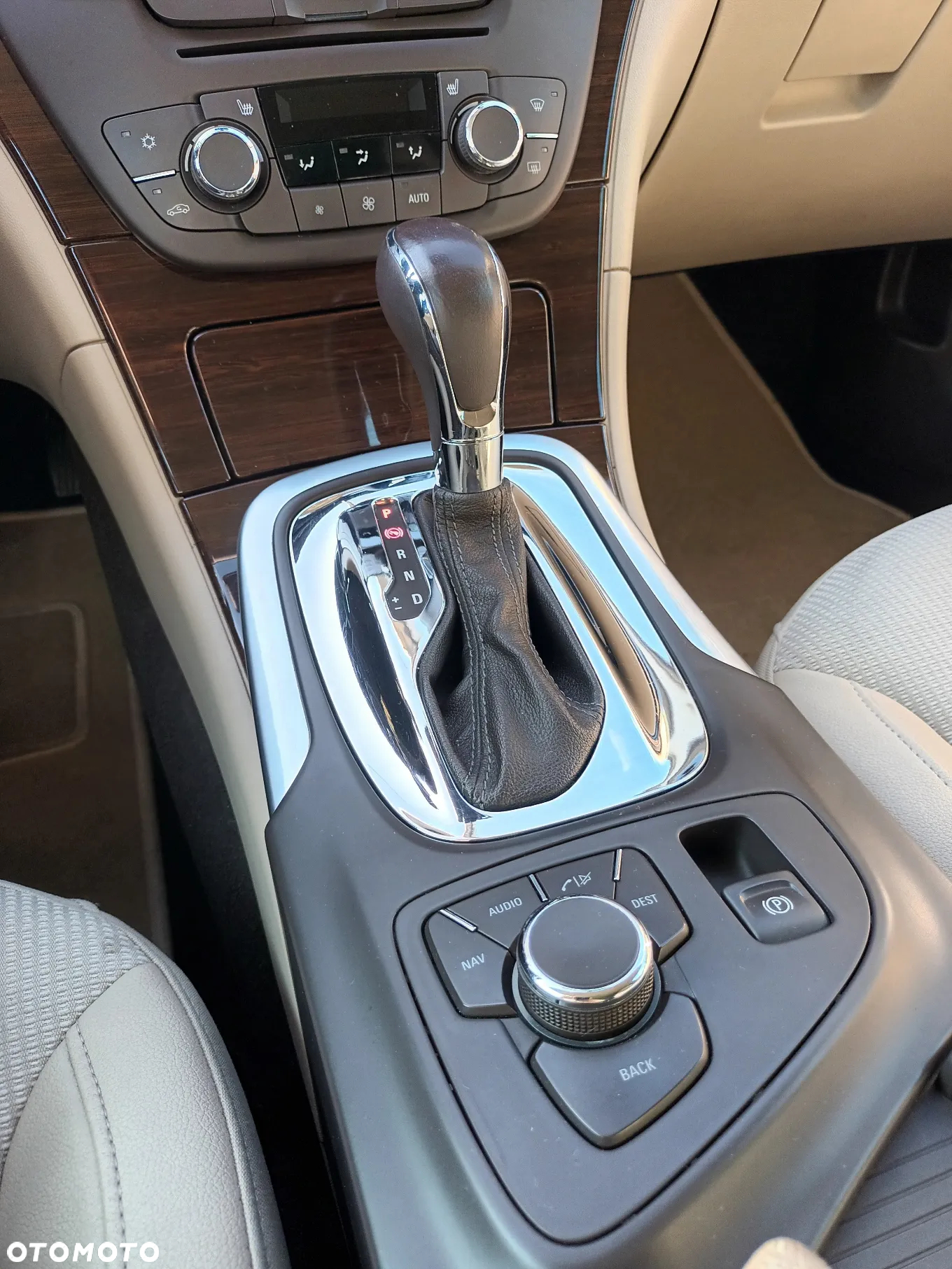 Opel Insignia 2.0 CDTI Cosmo - 14