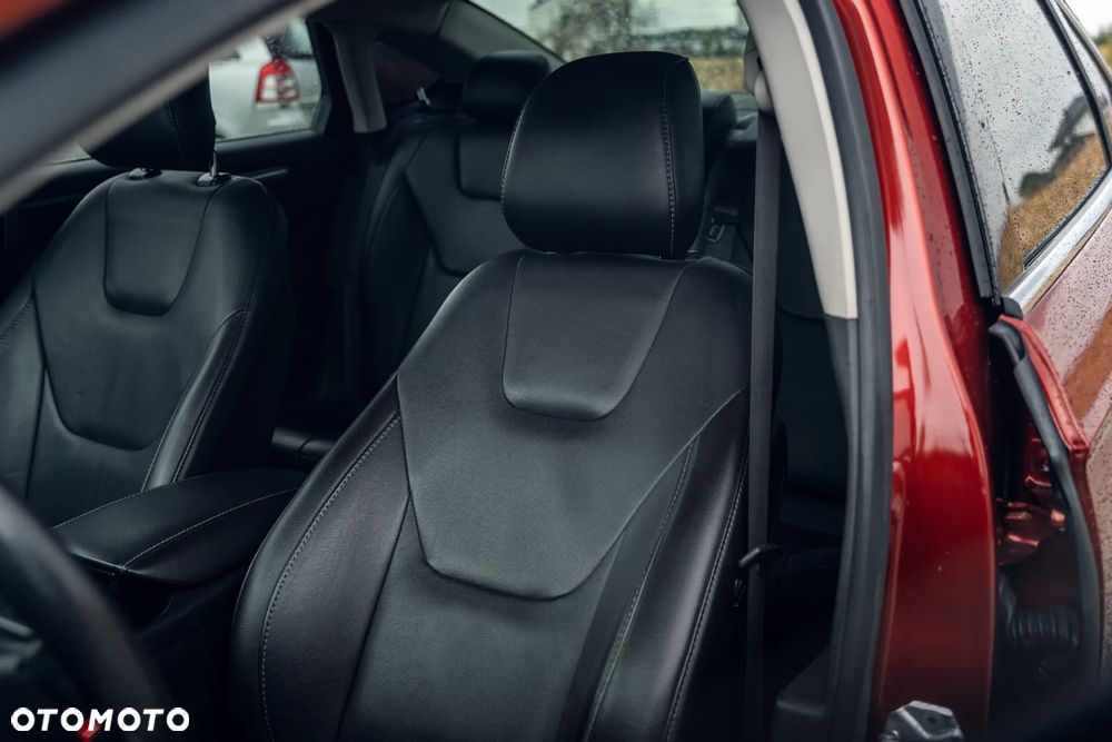 Ford Fusion 2.0 EcoBoost Titanium - 22