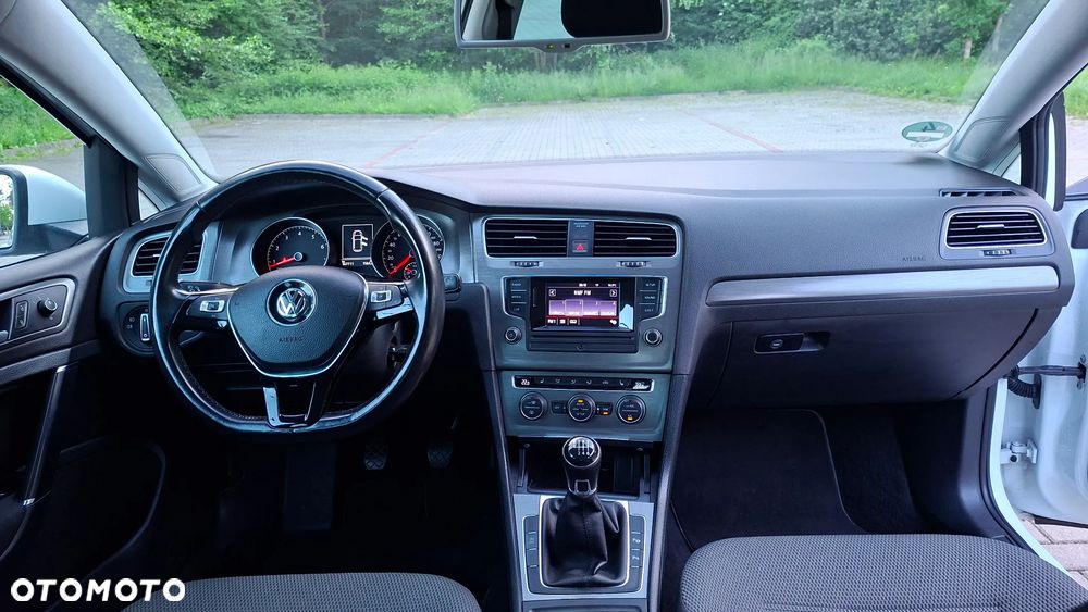 Volkswagen Golf 1.2 TSI BlueMotion Technology Comfortline - 15