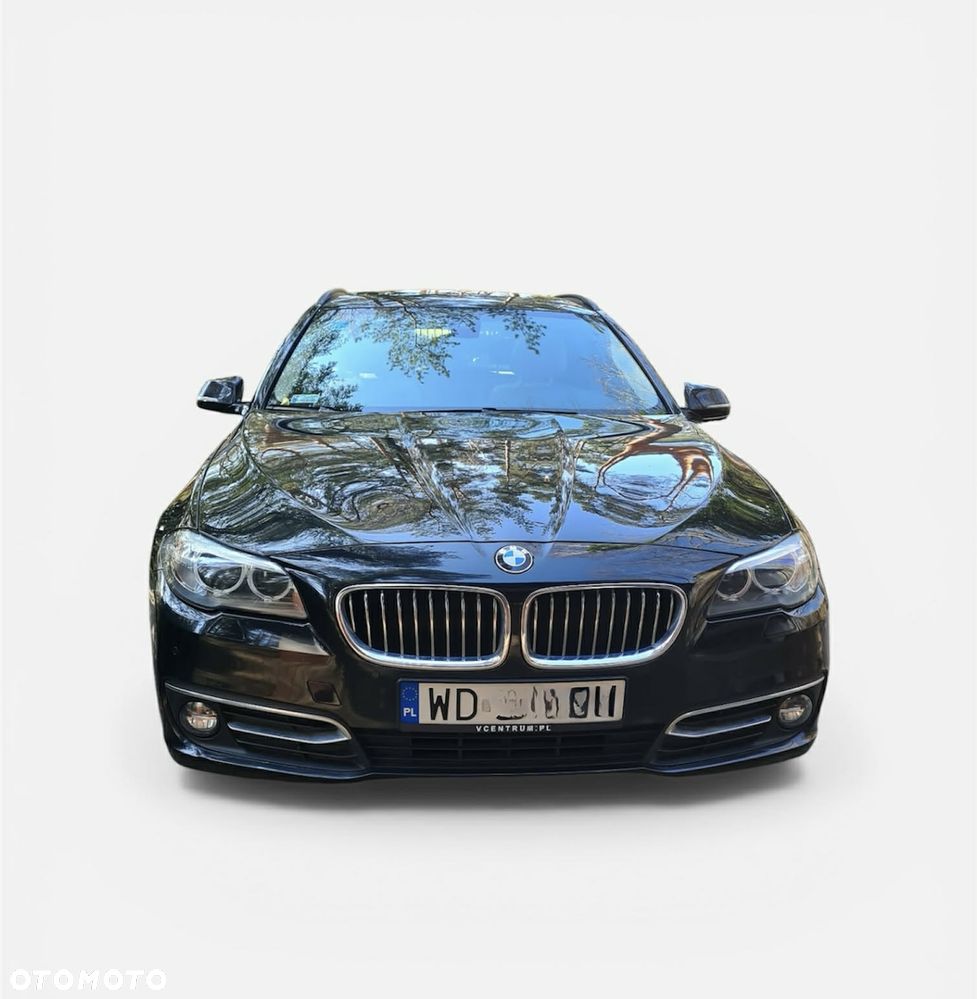 BMW Seria 5 520i Luxury Line - 1