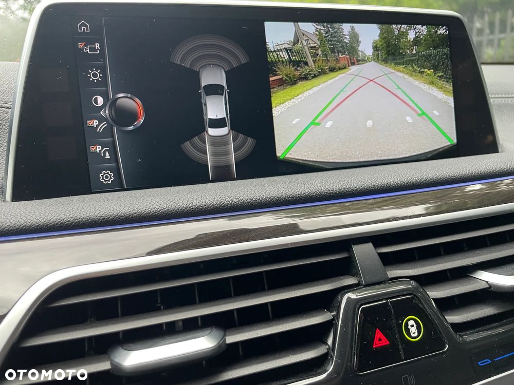 BMW Seria 7 740d xDrive - 11