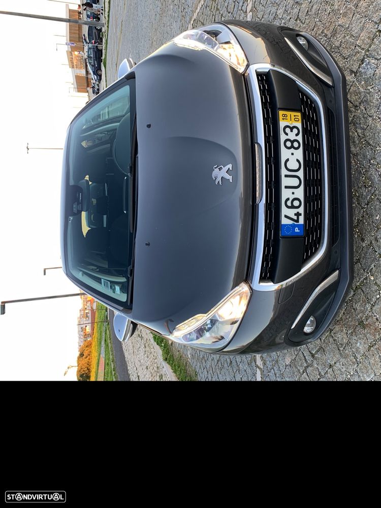 Peugeot 208 1.2 PureTech Allure EAT6 - 2