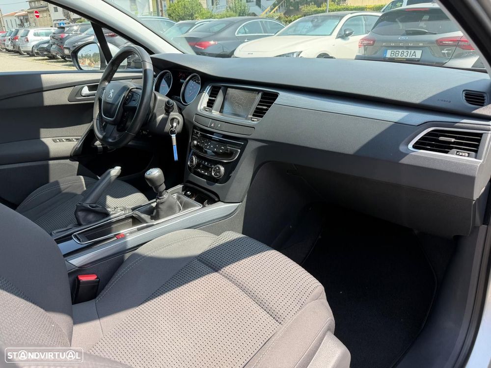 Peugeot 508 SW 1.6 BlueHDi Allure - 16
