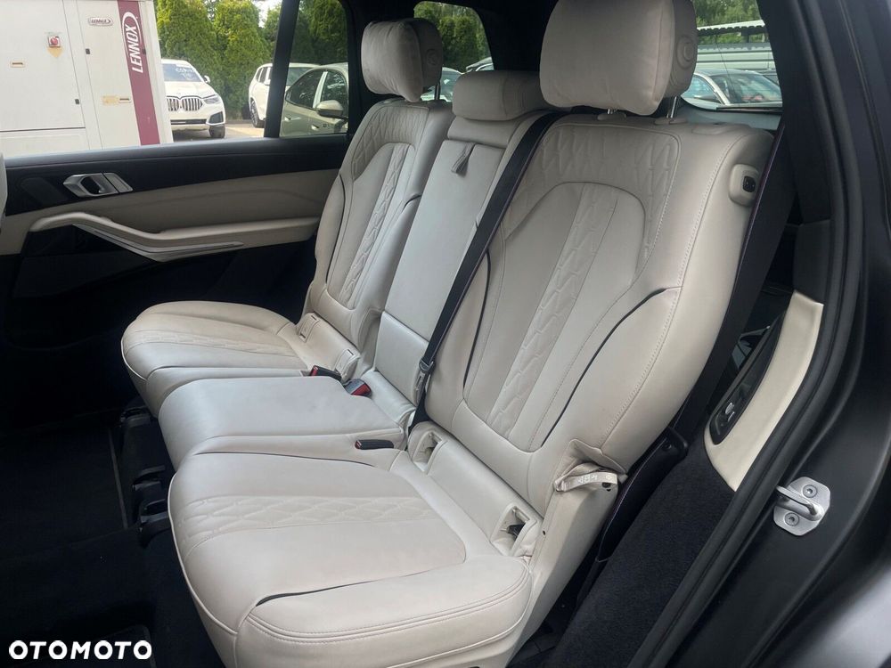 BMW X7 xDrive40d mHEV sport - 15