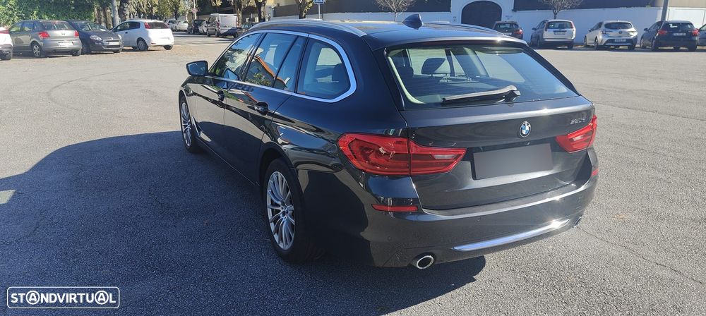 BMW 520 d Touring Aut. Luxury Line - 11