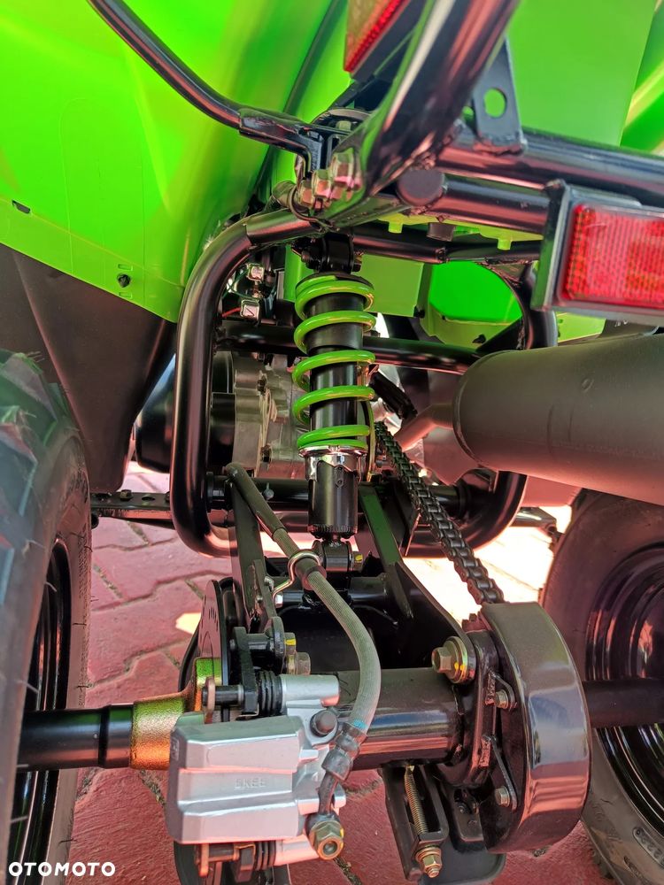 Kawasaki KFX - 18