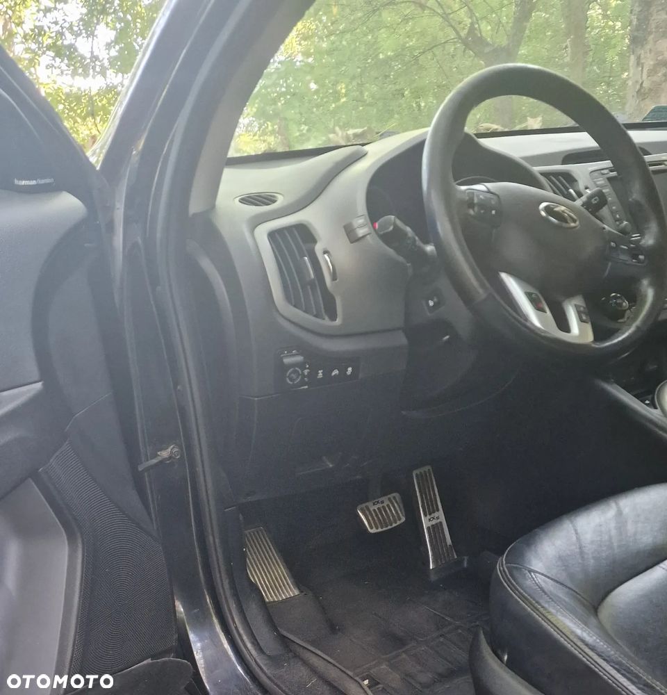 Kia Sportage - 16