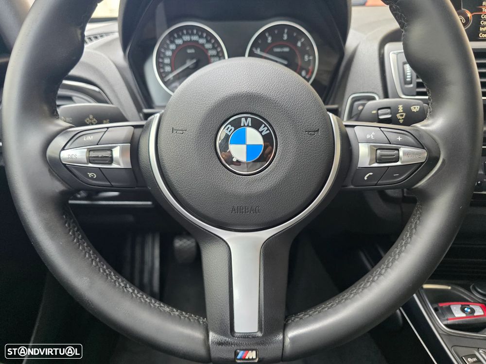 BMW 116 d Line Sport - 32