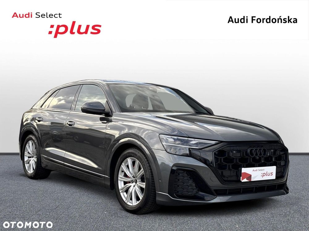 Audi Q8 - 8