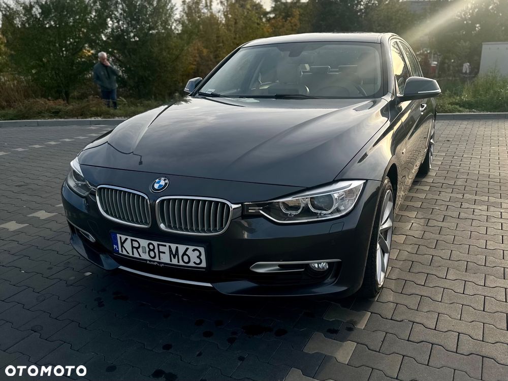 BMW 328I