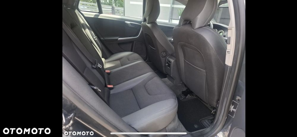 Volvo V60 T4 Geartronic Powershift - 14